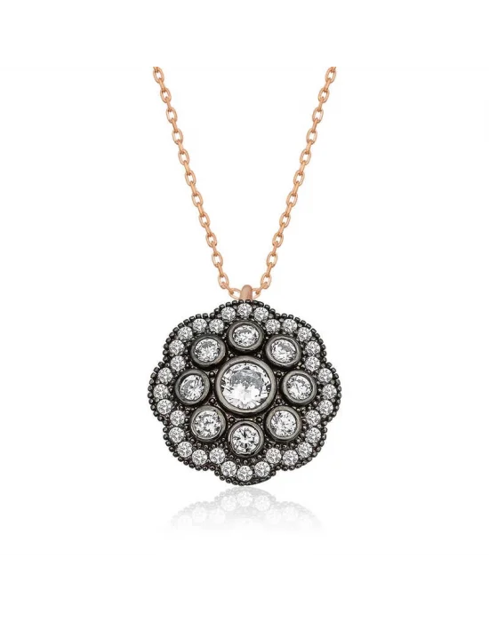 Gümüş Çiçek Desenli Elmas Montür Kolye