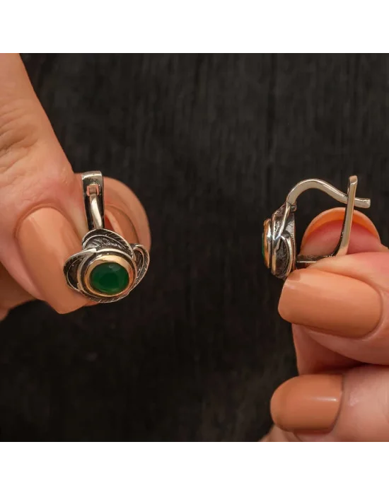 Gümüş Çiçek Desenli Otantik Kadın Küpe