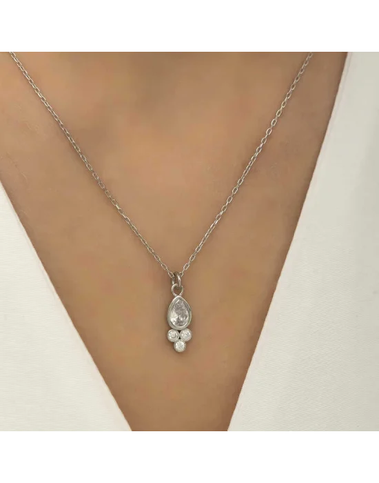 Gümüş Çiğ Damlası Tektaş Bayan Kolye