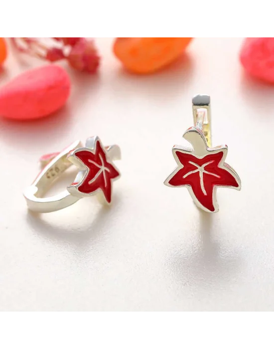 Gümüş Çınar Yaprağı Çocuk Küpesi