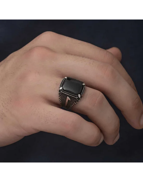 Gümüş Elif Oniks Erkek Yüzük