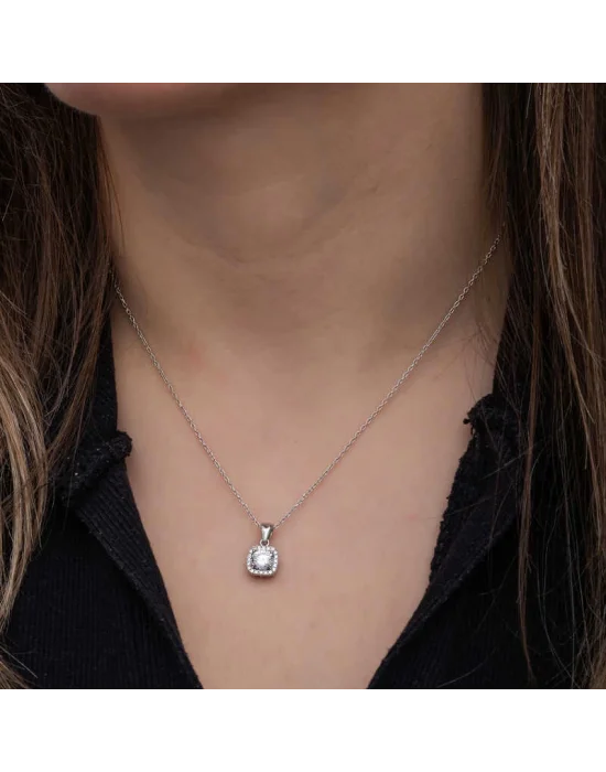 Gümüş Kare Montür Tek Taş Kadın Kolye
