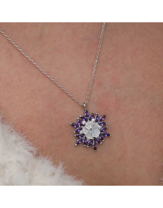 Gümüş Mor Lotus Desenli Çiçek Kadın Kolye