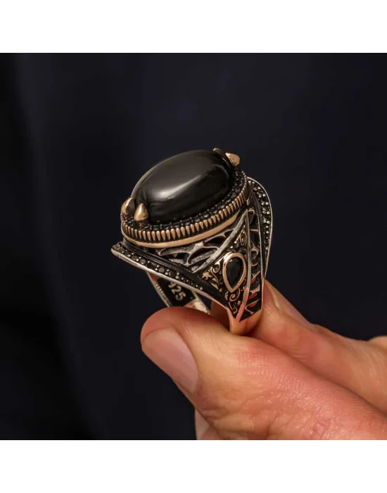 Gümüş Oniks Taşlı Erkek Yüzük