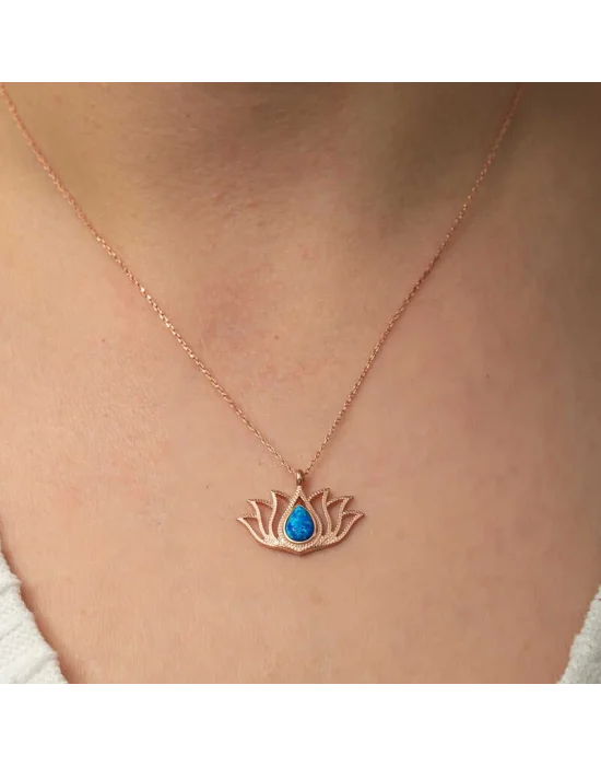 Gümüş Opal Taşlı Rose Lotus Çiçeği Kolye