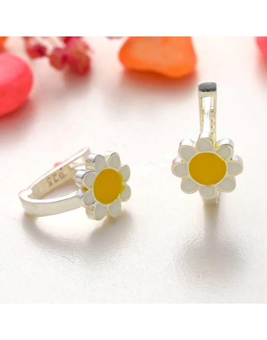 Gümüş Papatya Çocuk Küpesi