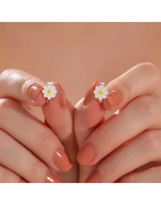 Gümüş Papatya Çocuk Küpesi