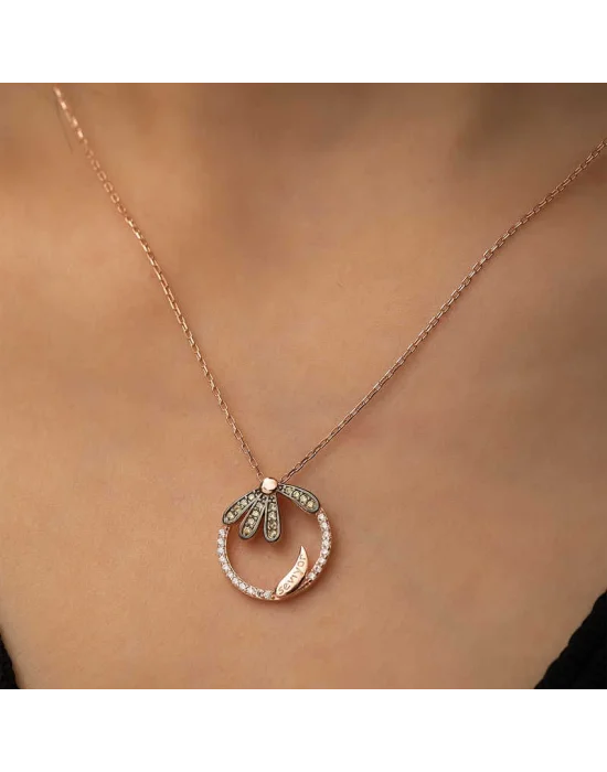 Gümüş Papatya ’’Seviyor’’ Kolye