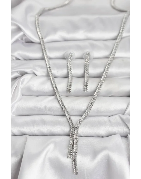 Gümüş Renk Baget Zirkon Taşlı Kadın Kolye Küpe Set