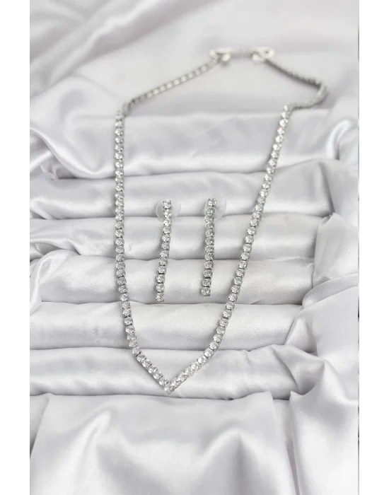 Gümüş Renk Zirkon Taşlı Kadın Kolye Küpe Seti