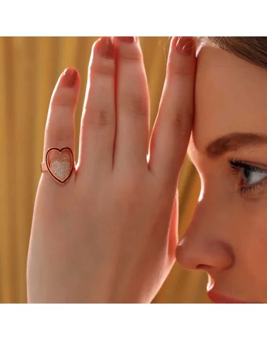 Gümüş Rose Beyaz Taşlı Kalpli Kadın Yüzük