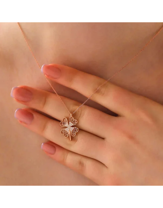 Gümüş Rose Dört Yapraklı Yonca Kadın Kolye