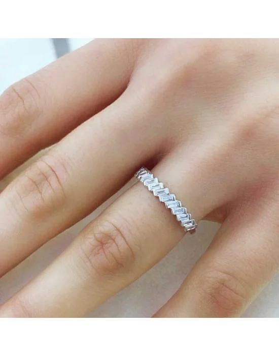 Gümüş Sıralı Baget Taşlı Bayan Yüzük