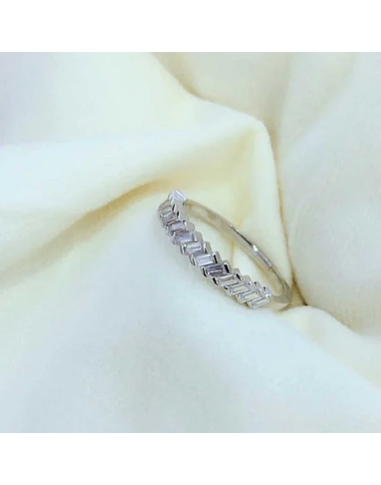 Gümüş Sıralı Baget Taşlı Bayan Yüzük