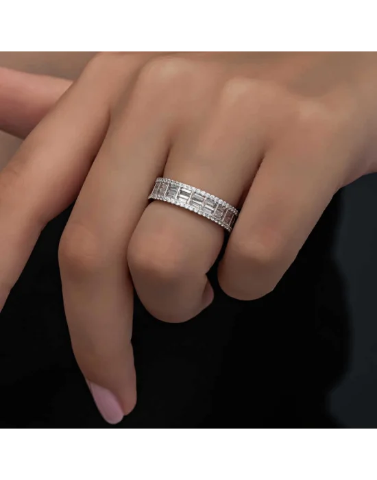 Gümüş Sıralı Baget Taşlı Kadın Yüzük