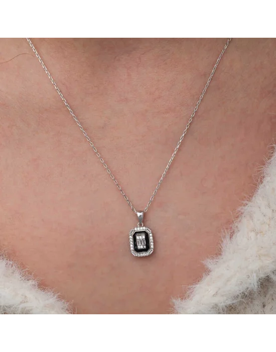 Gümüş Siyah Mineli Baget Kadın Kolye