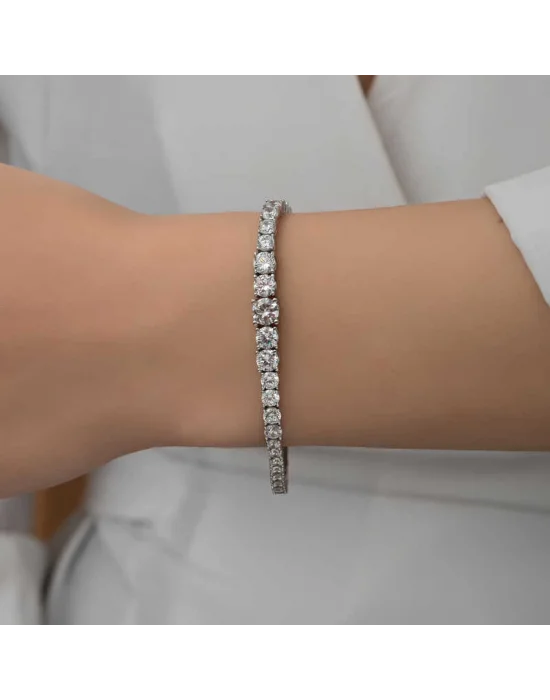 Gümüş Süzme Beyaz Taşlı Su Yolu Kadın Bileklik