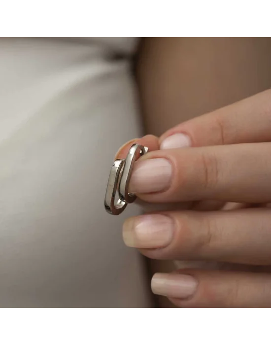 Gümüş Taşsız J Bayan Küpe