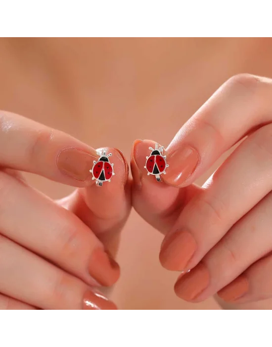 Gümüş Uğur Böceği Çocuk Küpesi