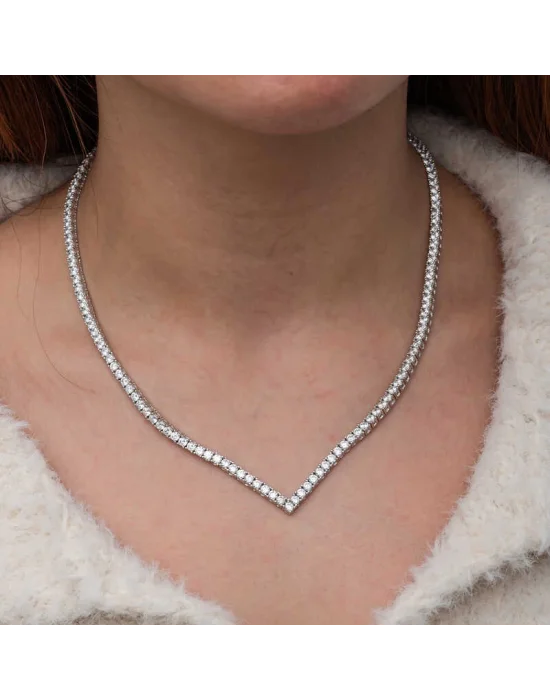 Gümüş V Model Su Yolu Kadın Kolye