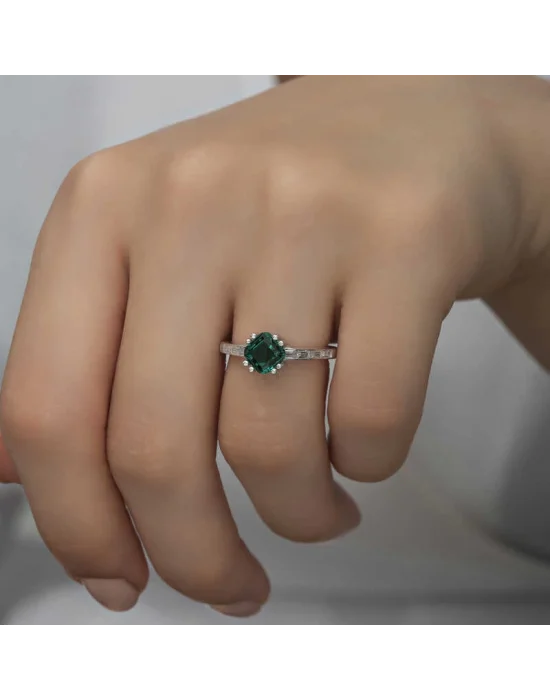 Gümüş Yeşil Baget Tek Taş Kadın Yüzük