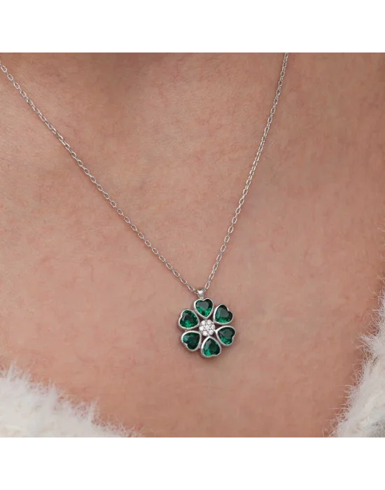 Gümüş Yeşil Kalpli Çiçek Kadın Kolye