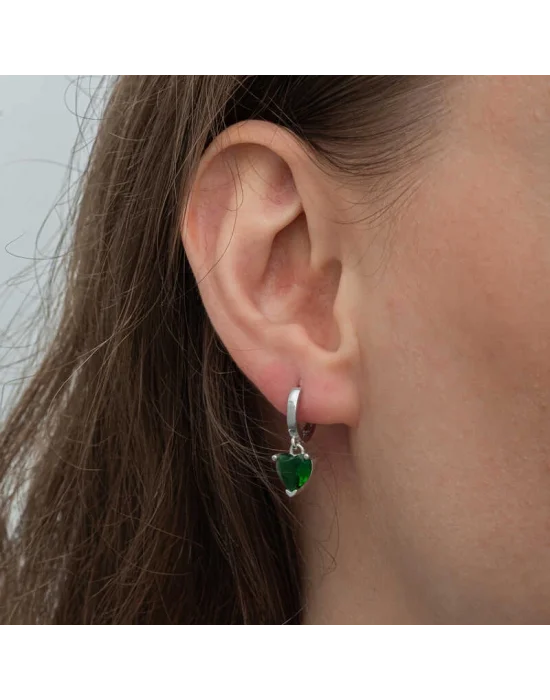 Gümüş Yeşil Taşlı Kalpli Kadın Küpe