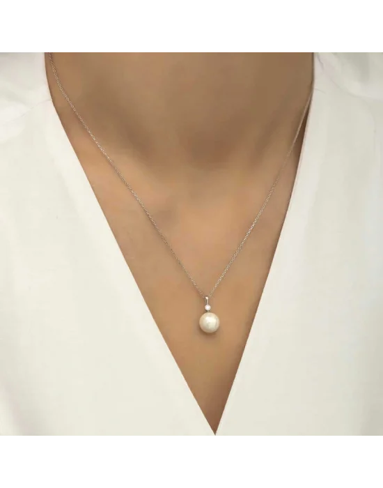 Gümüş Yuvarlak İnci Bayan Kolye