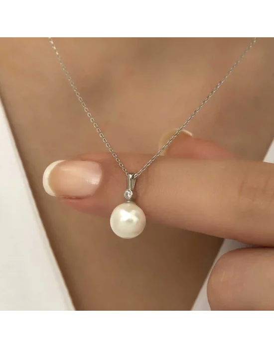 Gümüş Yuvarlak İnci Bayan Kolye