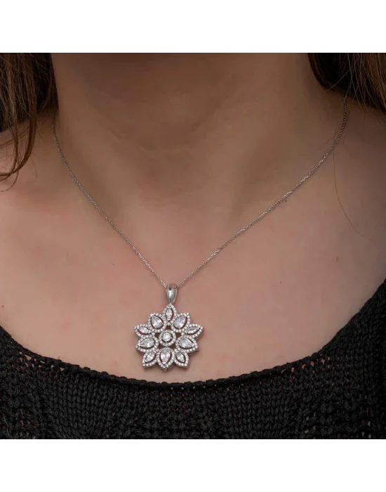 Gümüş Zirkon Taşlı Çiçek Kadın Kolye