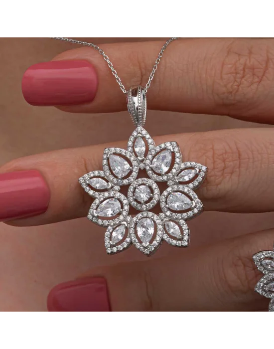 Gümüş Zirkon Taşlı Çiçek Kadın Kolye