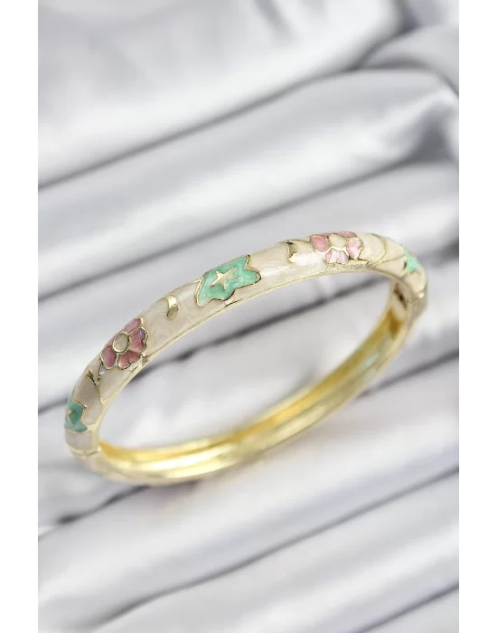 Mineli Pirinç Pembe Yeşil Ve Krem Çiçek Motifli Gold Renk Kadın Kelepçe