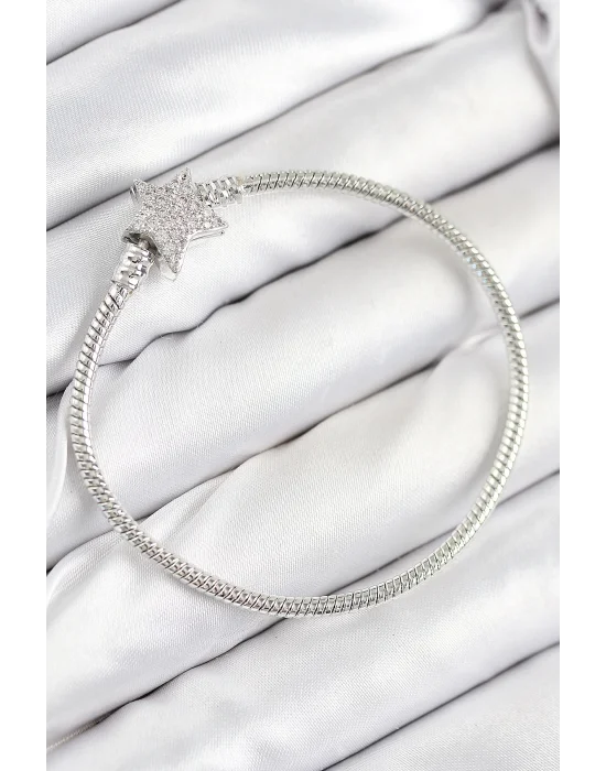 Pirinç Charm Zirkon Taşlı Yıldız Model Gümüş Renk Kadın Bileklik