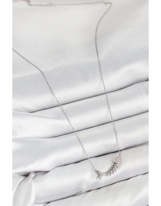 Pirinç Zirkon Taşlı Balık Kılçığı Model Gümüş Renk Kadın Kolye