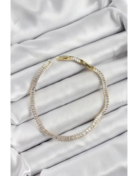 Pirinç Zirkon Taşlı İnce Su Yolu Model Gold Renk Kadın Bileklik