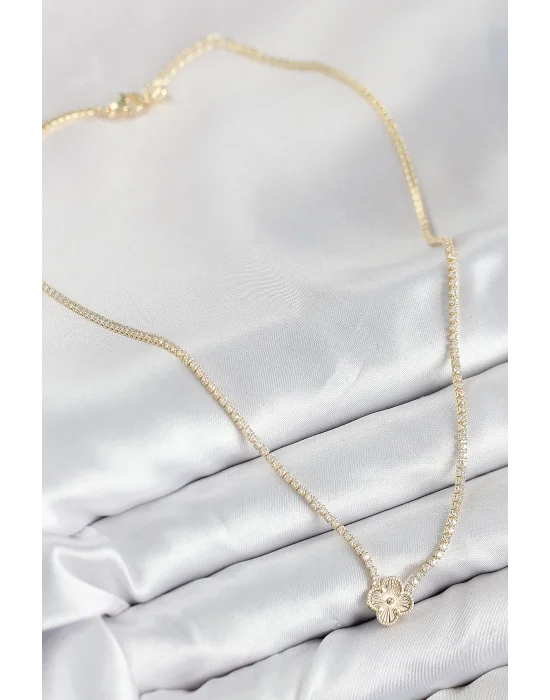Pirinç Zirkon Taşlı Yonca Model Gold Renk Kadın Kolye