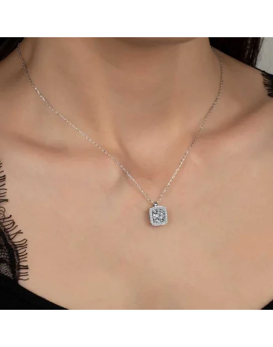 Swarovski Taşlı Gümüş  Baget Tektaş Bayan Kolye