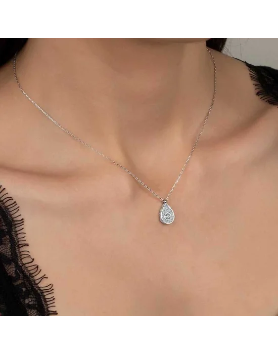 Swarovski Taşlı Gümüş Damla Tektaş Bayan Kolye