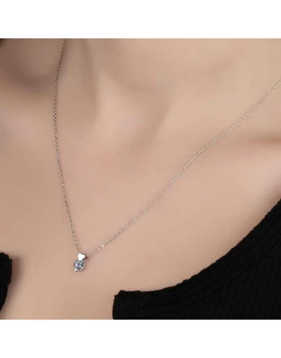 Swarovski Taşlı Gümüş Kalp Tektaş Bayan Kolye