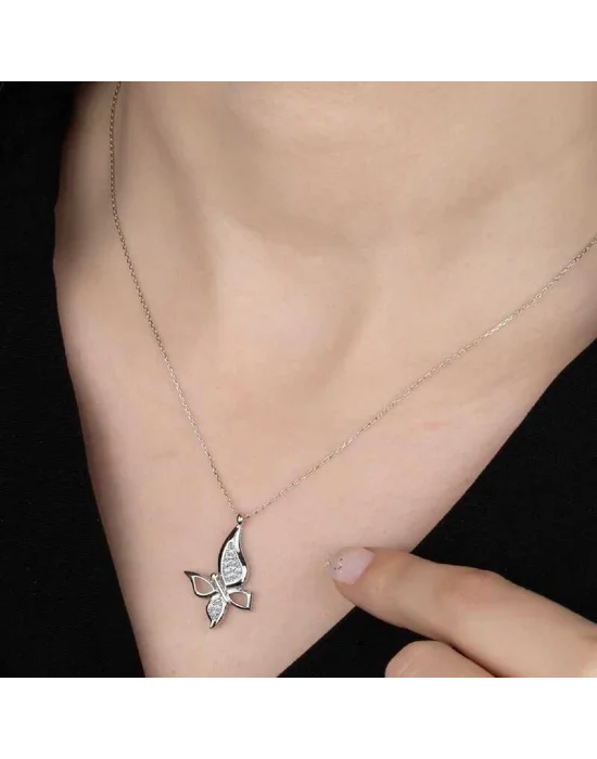 Swarovski Taşlı Gümüş Kelebek Bayan Kolye