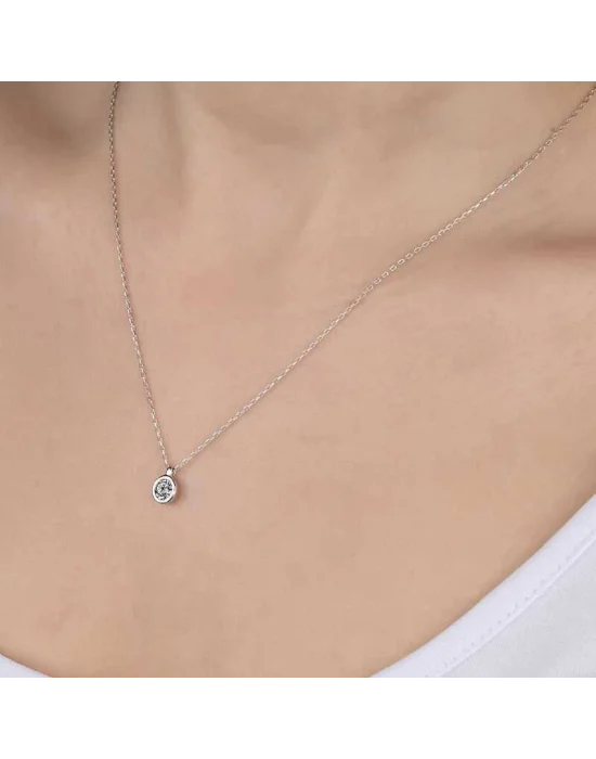 Swarovski Taşlı Gümüş Tektaş Bayan Kolye