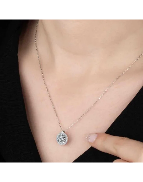 Swarovski Taşlı Gümüş Tektaş Bayan Kolye