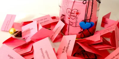 Sevgilinize Aldığınız Hediye Saate Uygun Hediye Notları