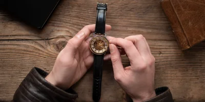 Bir Kol Saatinin Sahte Olduğunu Nasıl Anlarız?