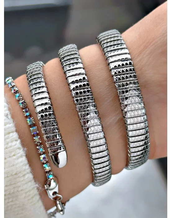 Daniel Klein Premium Yılan Model Dolamalı Kadın Kol Saati 23 mm