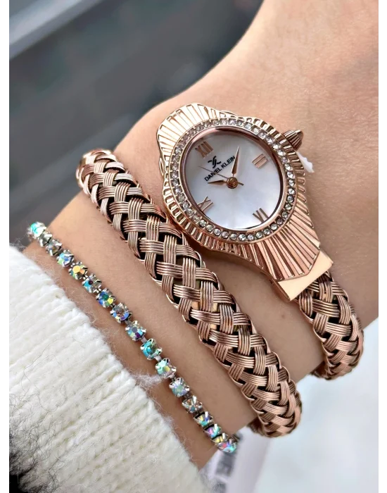 Daniel Klein Premium Yılan Model Dolamalı Kadın Kol Saati 23 mm