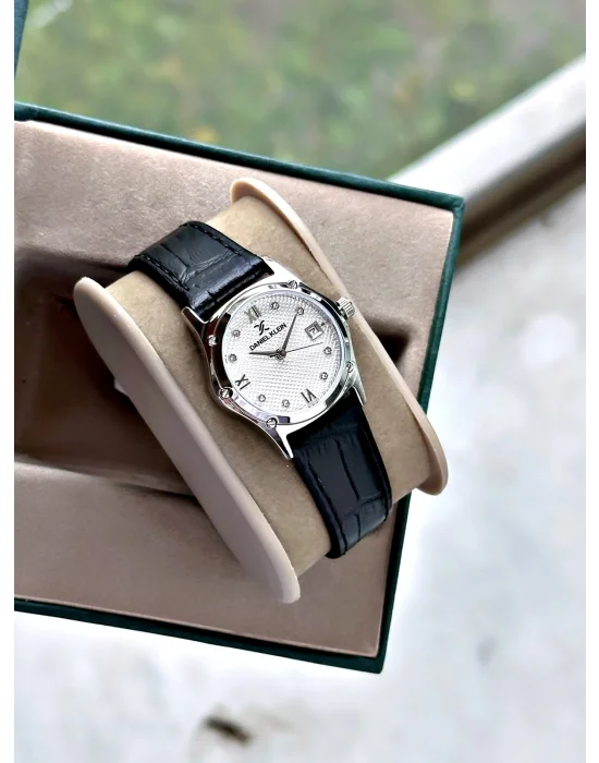 Daniel Klein Siyah Deri Kordon Kadın Kol Saati 29 mm