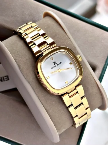 Daniel Klein Altın Renk Çelik Kordon Kadın Kol Saati 26 mm