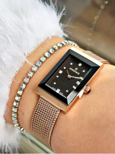 Essence D1213.490 Kol Saati