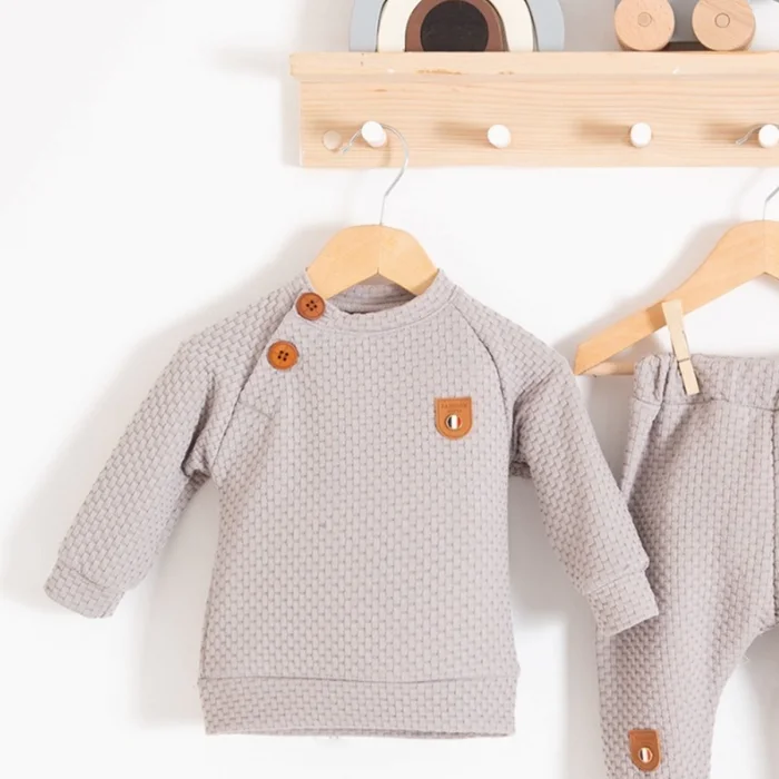 Jakarlı Omuzdan Düğmeli 2li Erkek Bebek Takımı